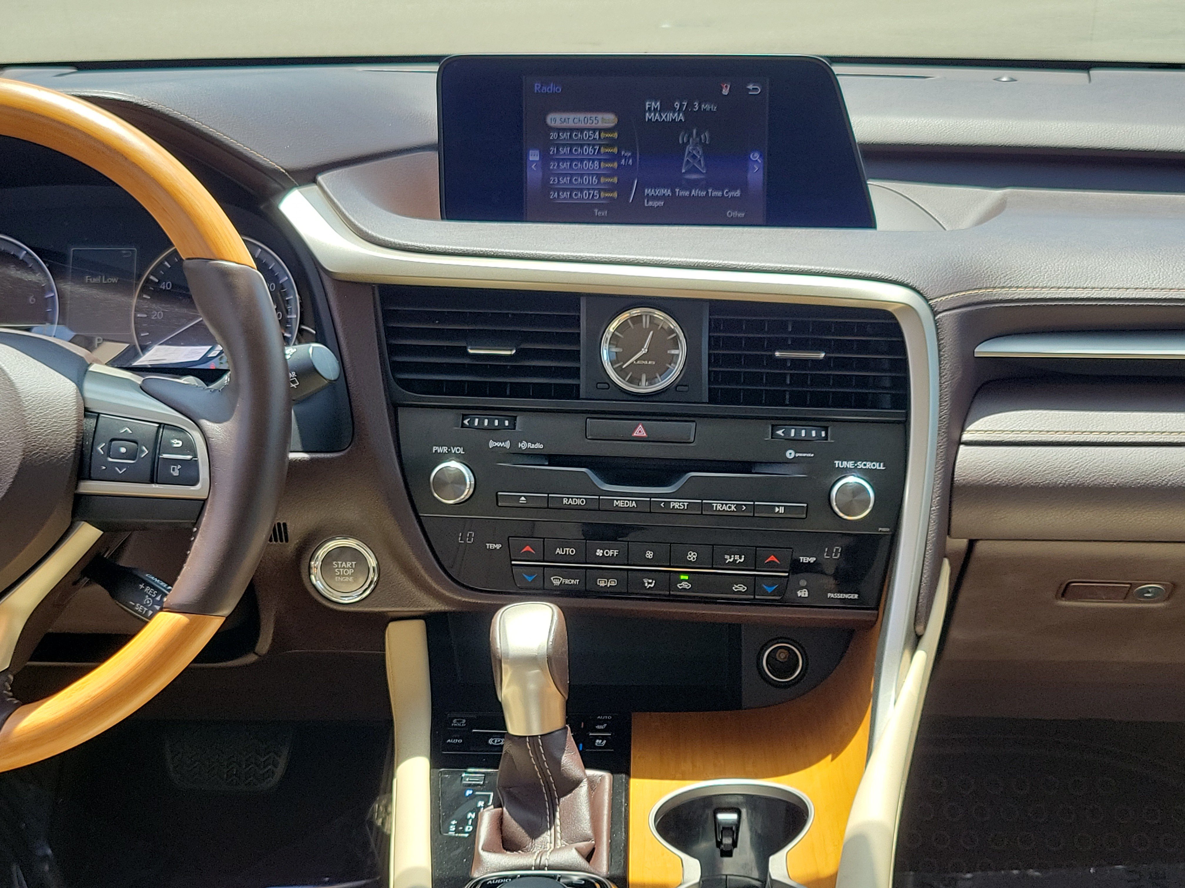 Used 2016 Lexus RX 350 AWD w/ Premium Package image 21