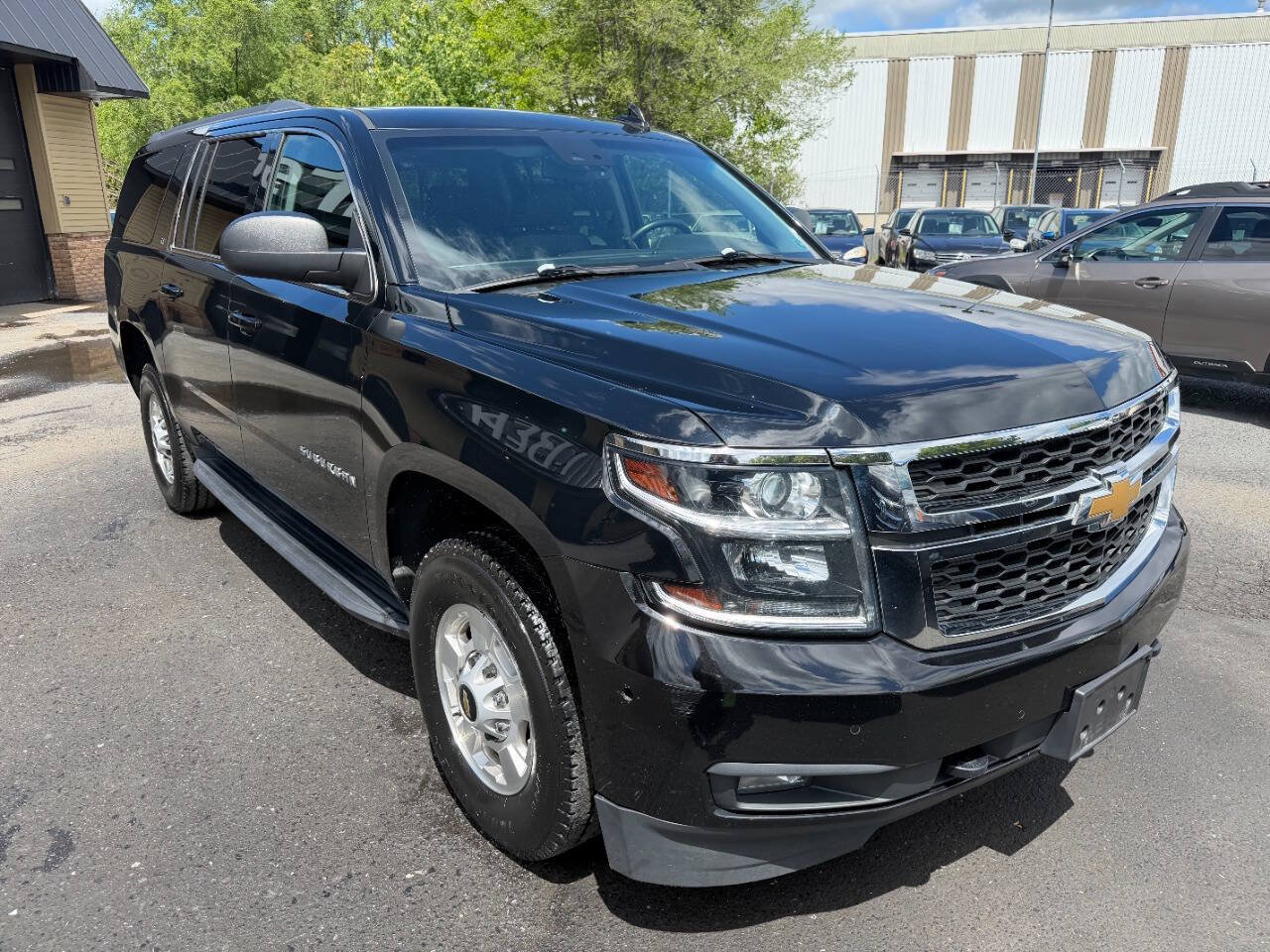 Used 2019 Chevrolet Suburban 3500 LT AWD/4WD image 5
