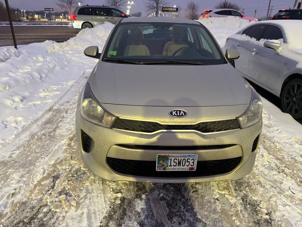 Used 2018 Kia Rio S image 2