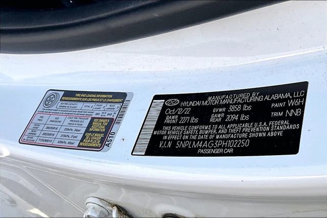 Used 2023 Hyundai Elantra SEL image 16