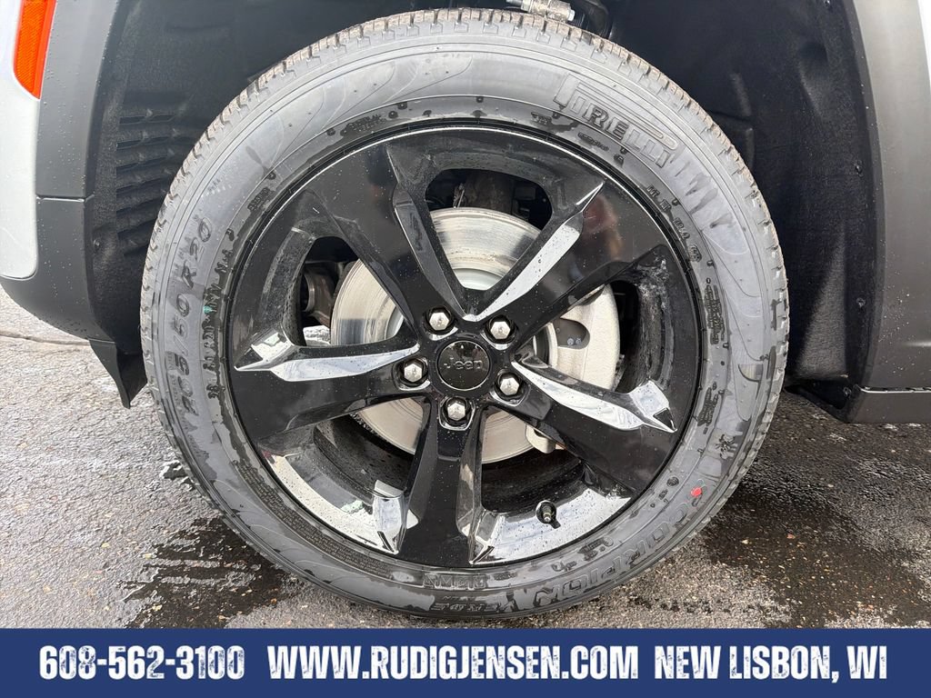 New 2026 Jeep Grand Cherokee L Limited w/ Limited Altitude Package AWD/4WD image 27