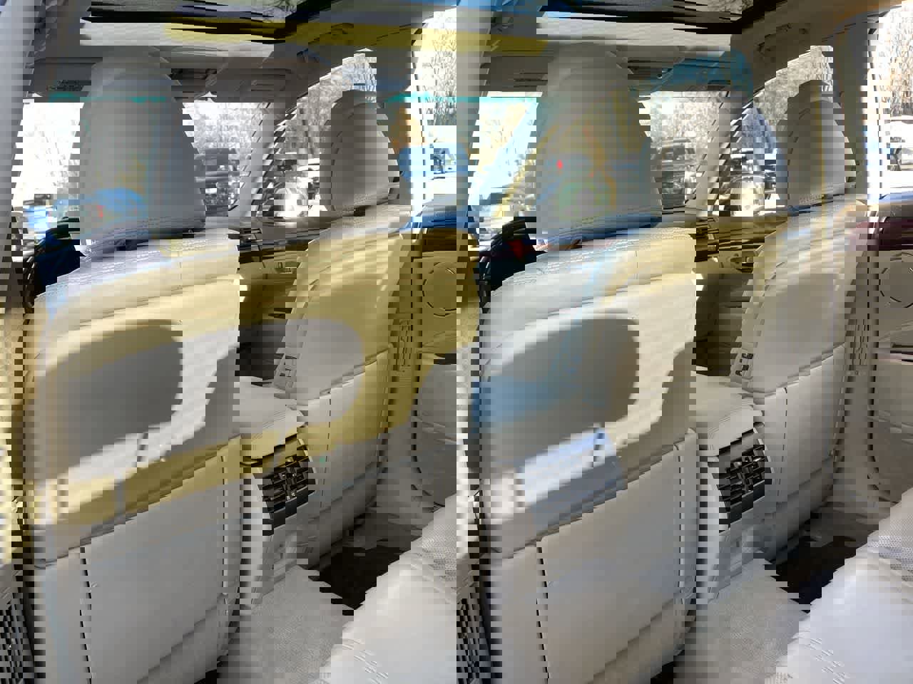 Used 2012 Lexus LS 460 image 20