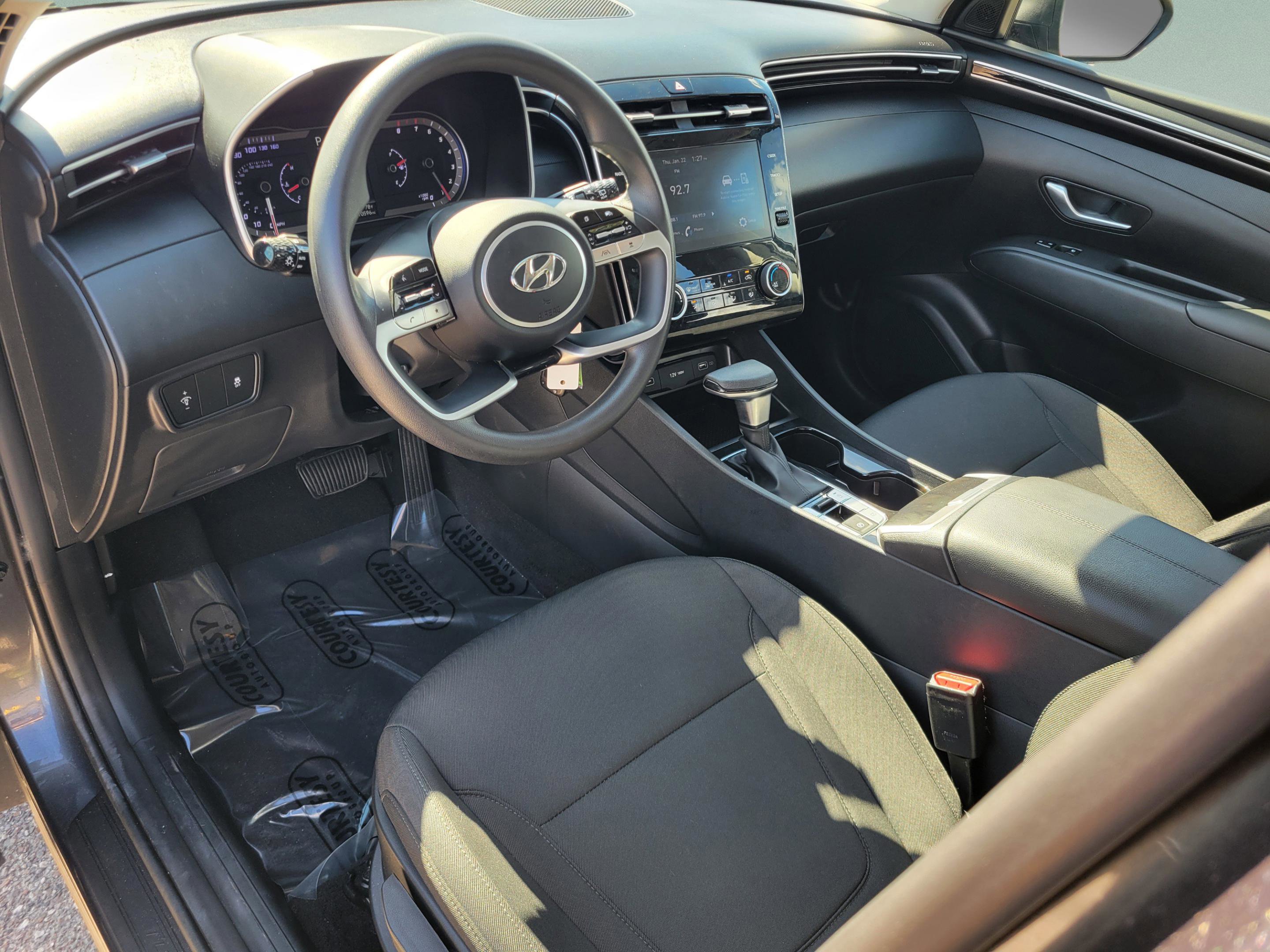 Certified 2023 Hyundai Tucson SE image 20