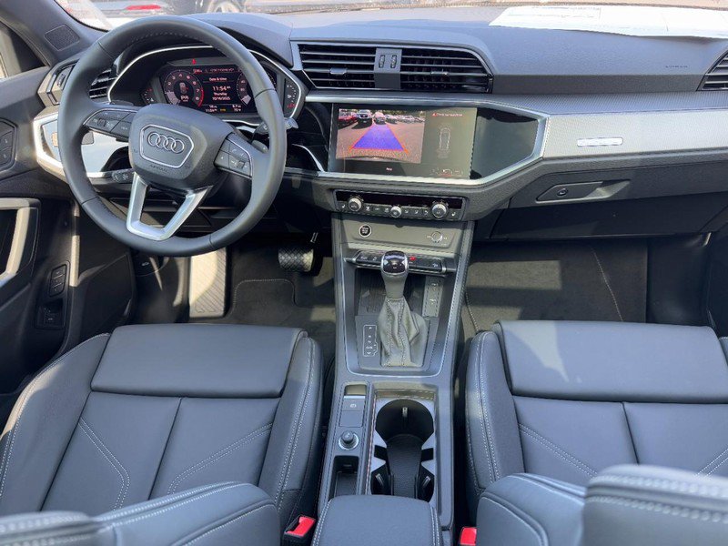 New 2025 Audi Q3 2.0T Premium image 7