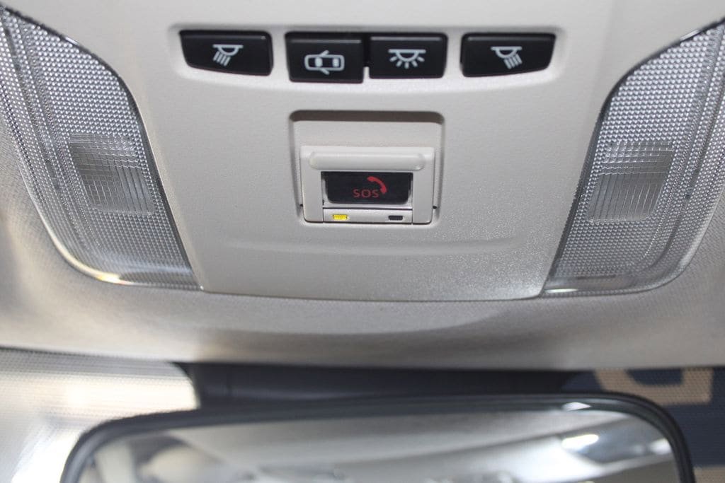 Used 2022 Toyota Corolla LE FWD image 33