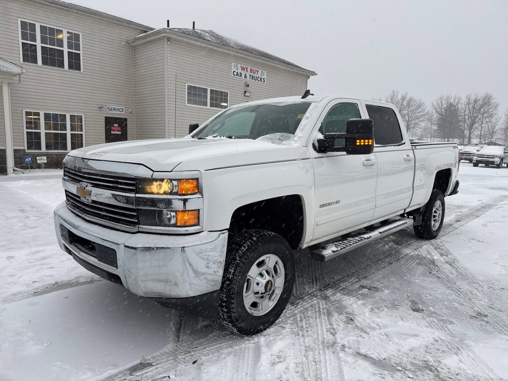 Used 2015 Chevrolet Silverado 2500 LT image 2