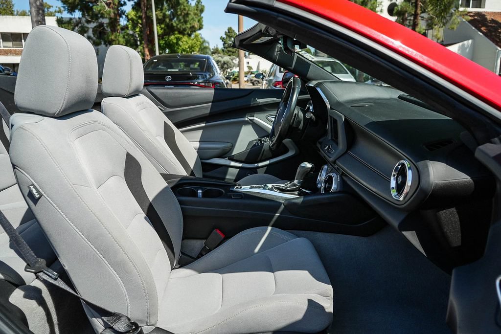 Used 2023 Chevrolet Camaro LT RWD image 19