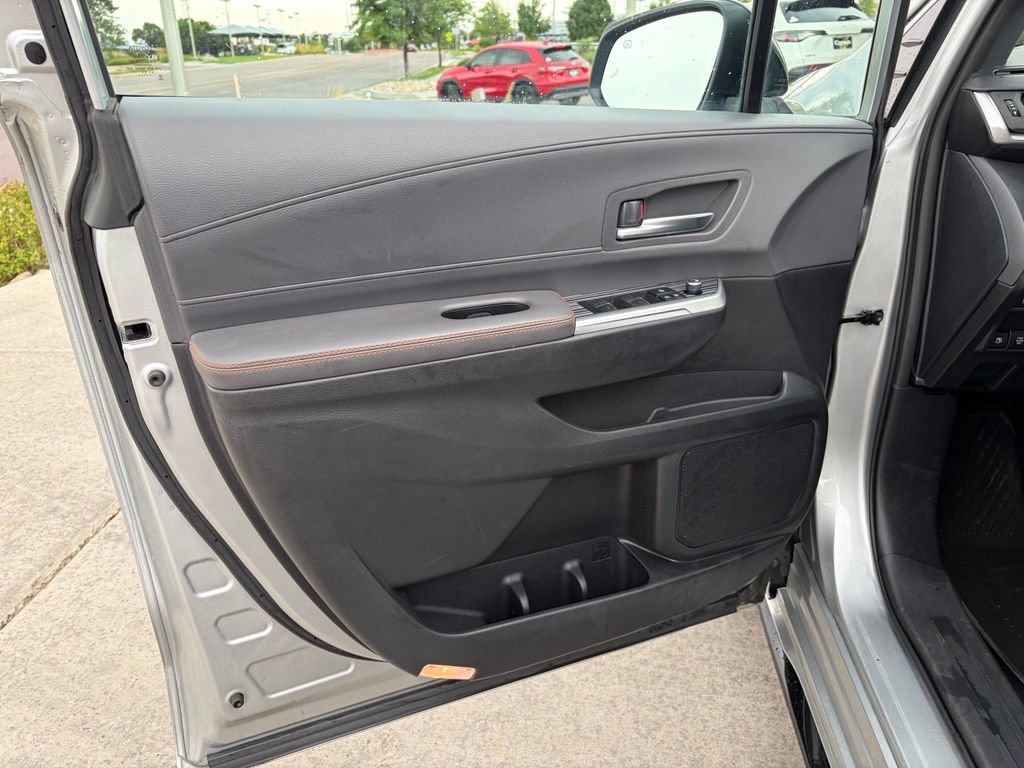 Used 2023 Toyota Sienna XSE w/ XSE Plus Package AWD/4WD image 12