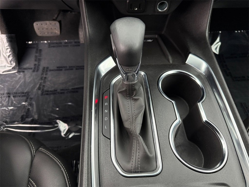 Used 2024 Chevrolet Traverse LT image 18