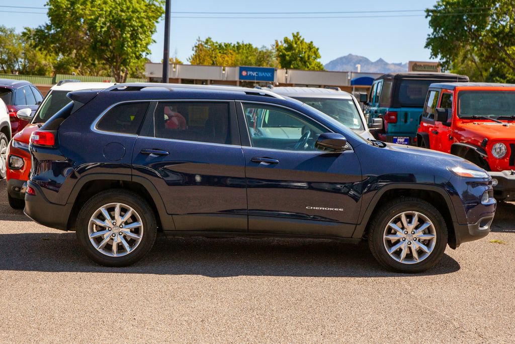 Used 2014 Jeep Cherokee Limited AWD/4WD image 4