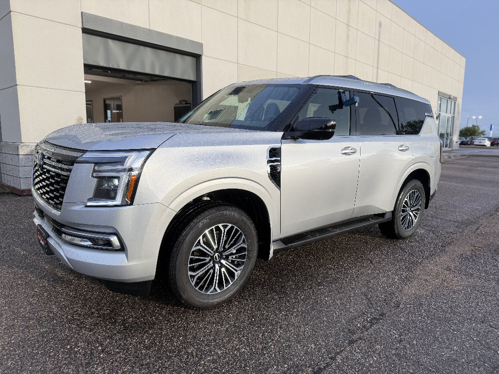 New 2026 Nissan Armada SL w/ Captain's Chari Seat Package