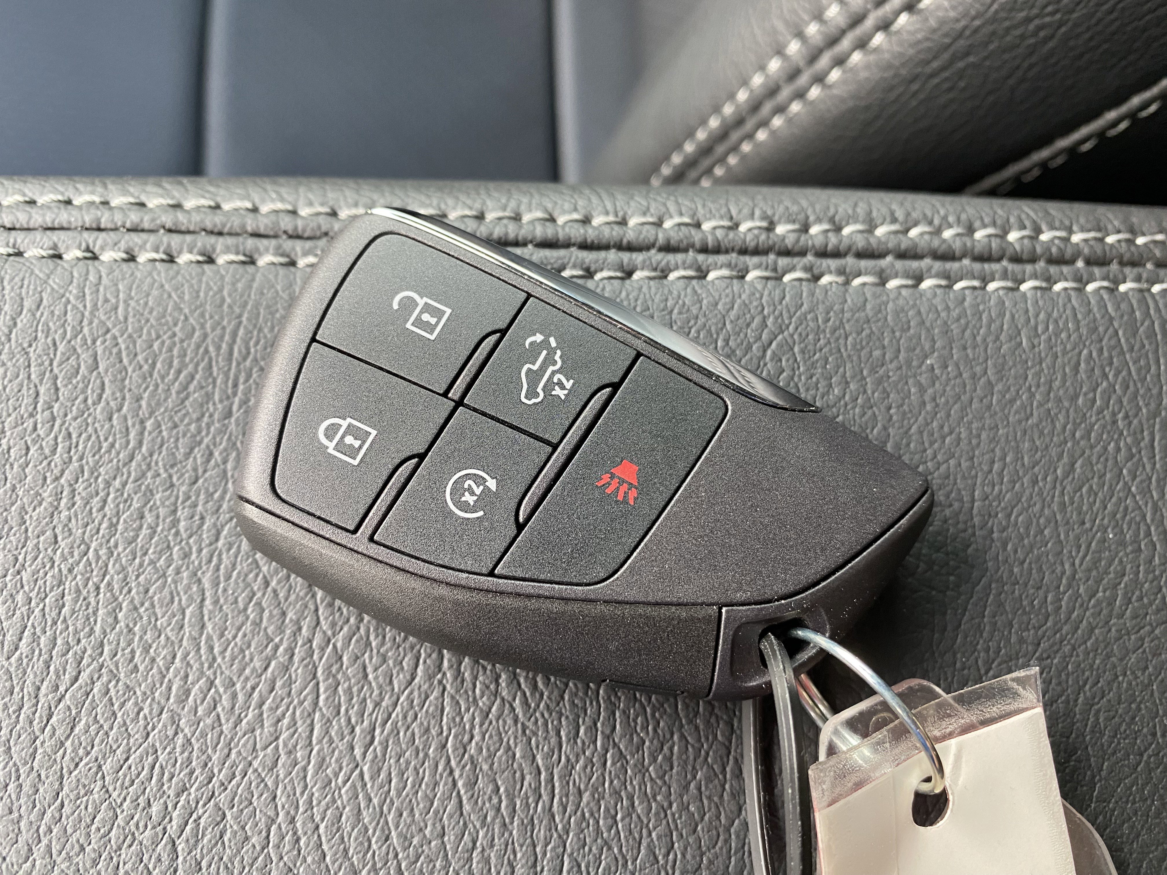 Used 2026 Chevrolet Silverado 1500 Custom w/ Turbomax Blackout Package AWD/4WD image 35