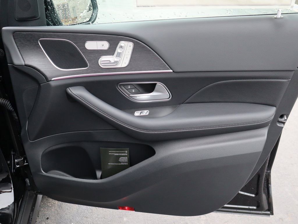 Certified 2025 Mercedes-Benz GLE 450 4MATIC image 13