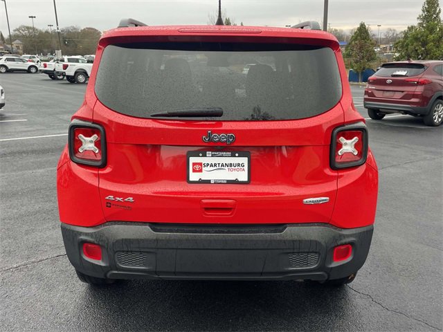 Used 2020 Jeep Renegade Latitude w/ Cold Weather Group image 5