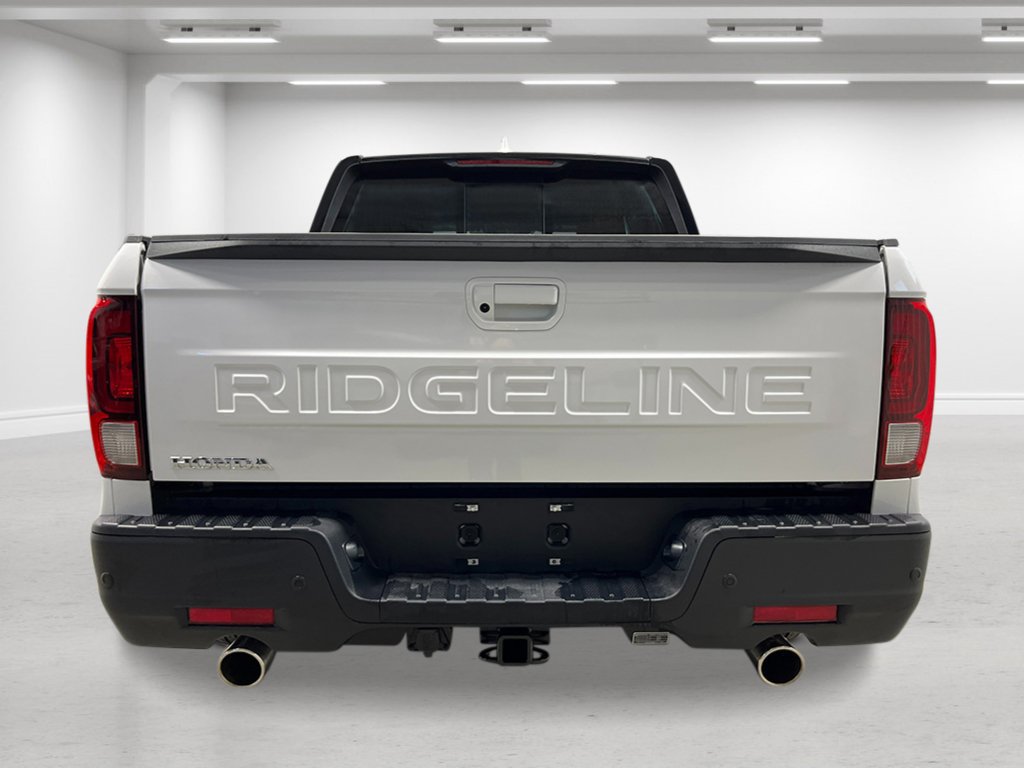 New 2026 Honda Ridgeline Black Edition image 4