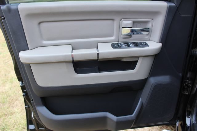 Used 2012 RAM 3500 SLT w/ Technology Group AWD/4WD image 21