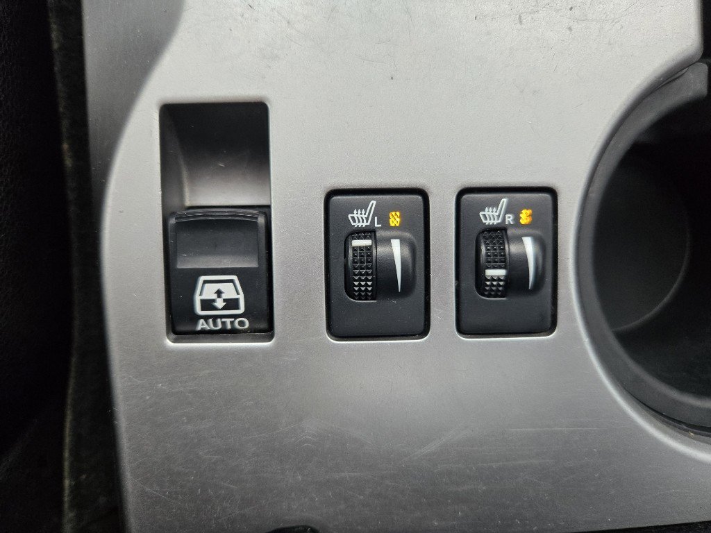 Used 2016 Toyota 4Runner SR5 Premium image 20