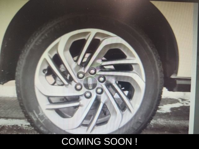 Used 2025 Lincoln Navigator Reserve image 13