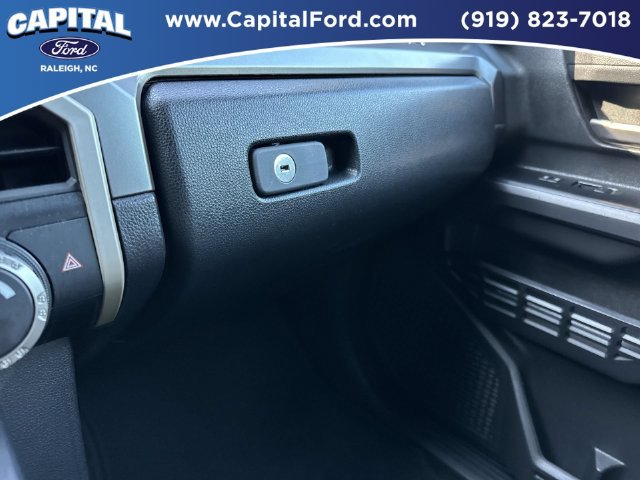Used 2025 Toyota Tacoma TRD Off-Road AWD/4WD image 27
