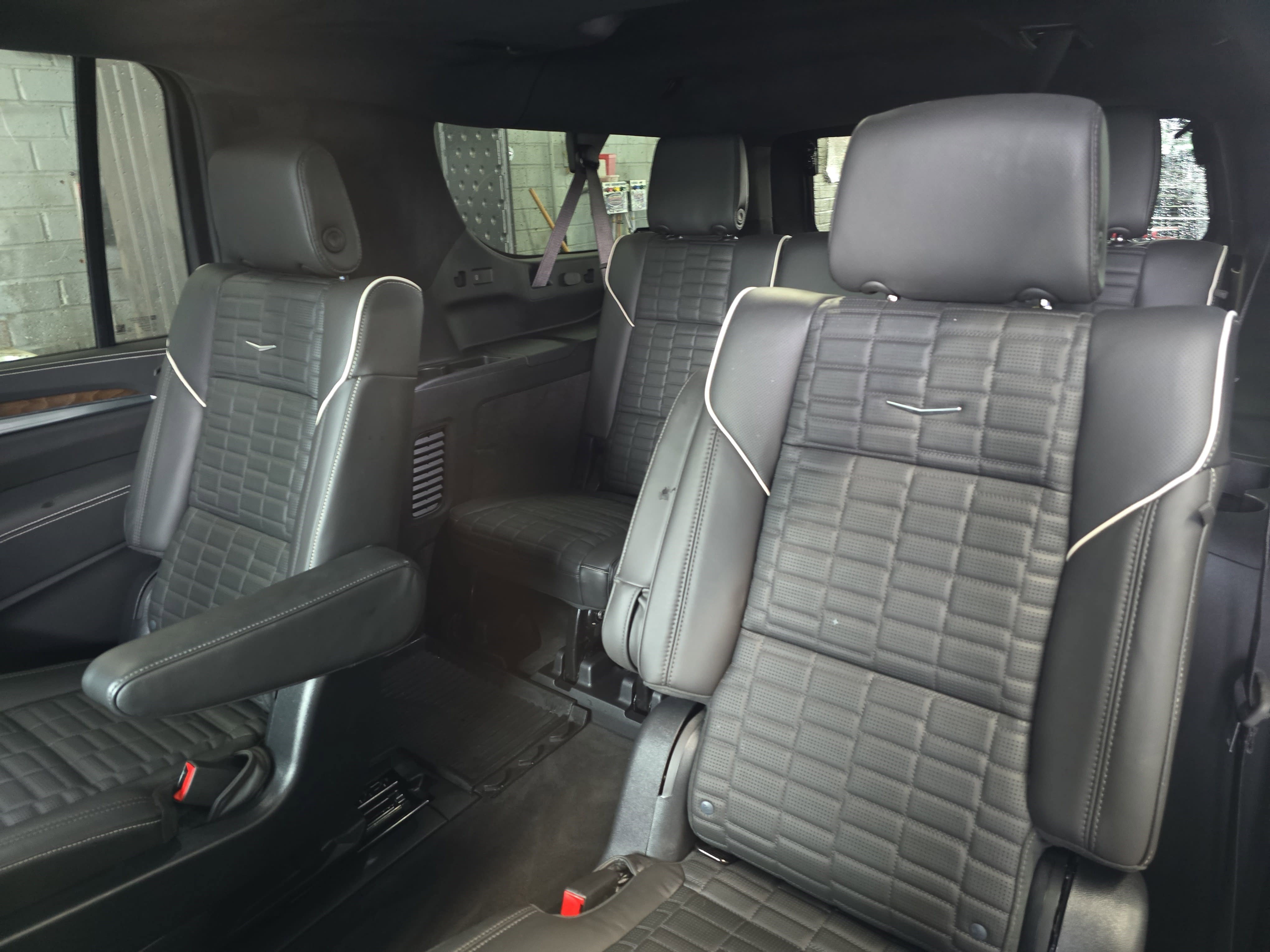 Certified 2025 Cadillac Escalade ESV Sport Platinum AWD/4WD image 14