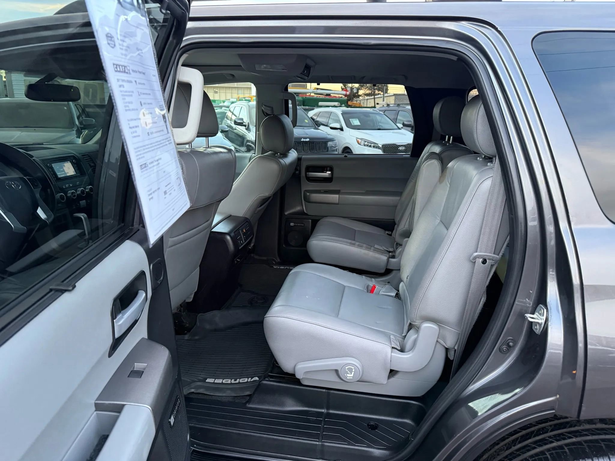 Used 2017 Toyota Sequoia Limited w/ Safety & Convenience Package image 18