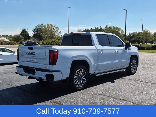 Used 2026 GMC Sierra 1500 Denali Ultimate AWD/4WD image 3