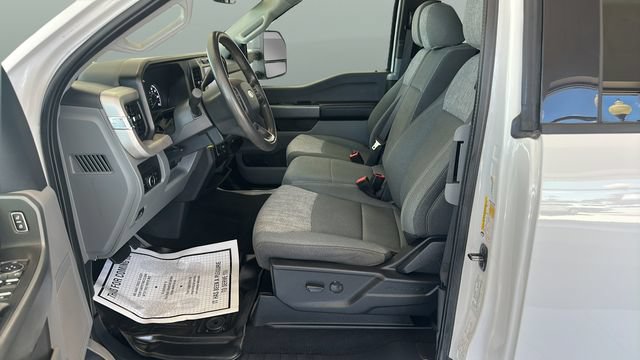 Used 2024 Ford F250 XLT AWD/4WD image 9