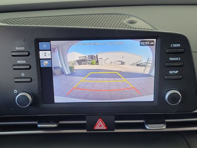 Used 2024 Hyundai Elantra SE image 11