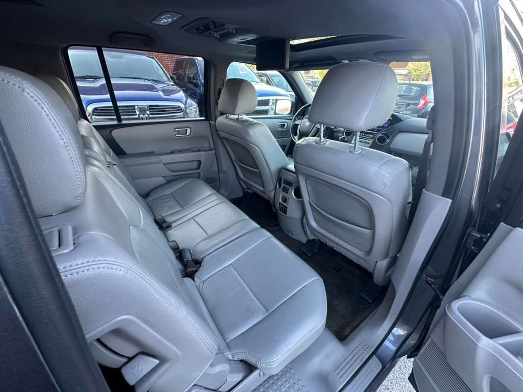 Used 2015 Honda Pilot SE image 26