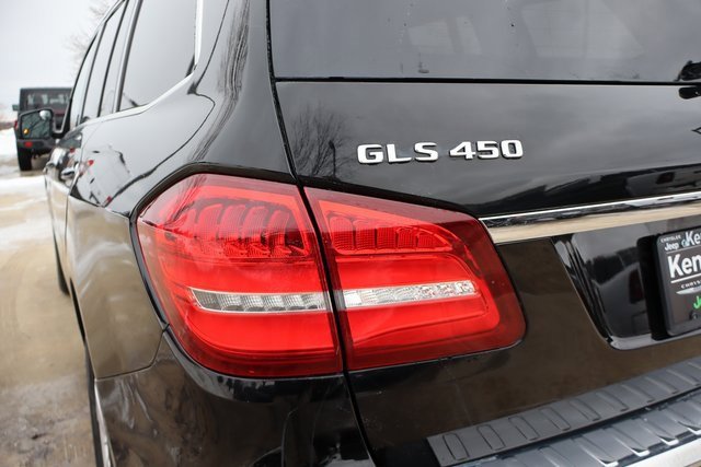 Used 2019 Mercedes-Benz GLS 450 4MATIC image 33