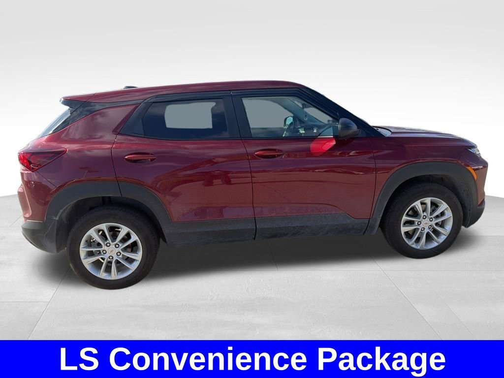 Used 2025 Chevrolet TrailBlazer LS w/ LS Convenience Package image 5