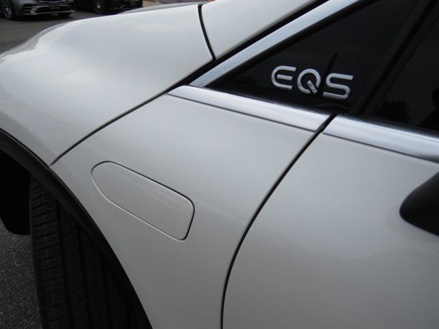 Used 2023 Mercedes-Benz EQS 580 4MATIC SUV image 27