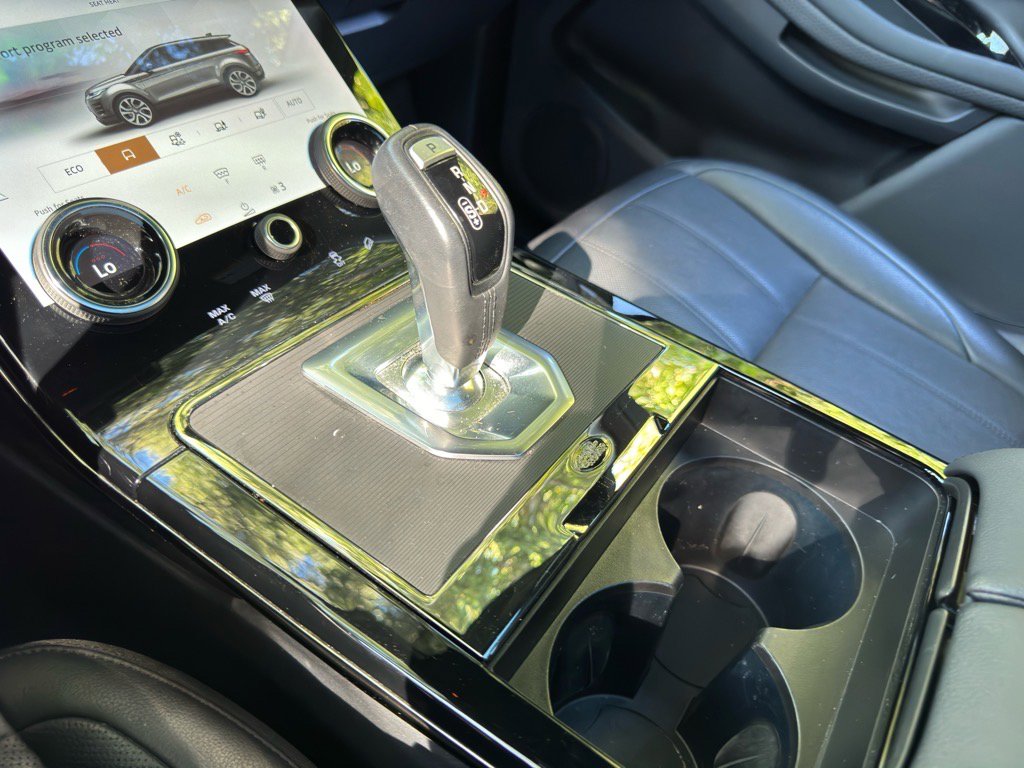 Used 2023 Land Rover Range Rover Evoque R-Dynamic S image 15