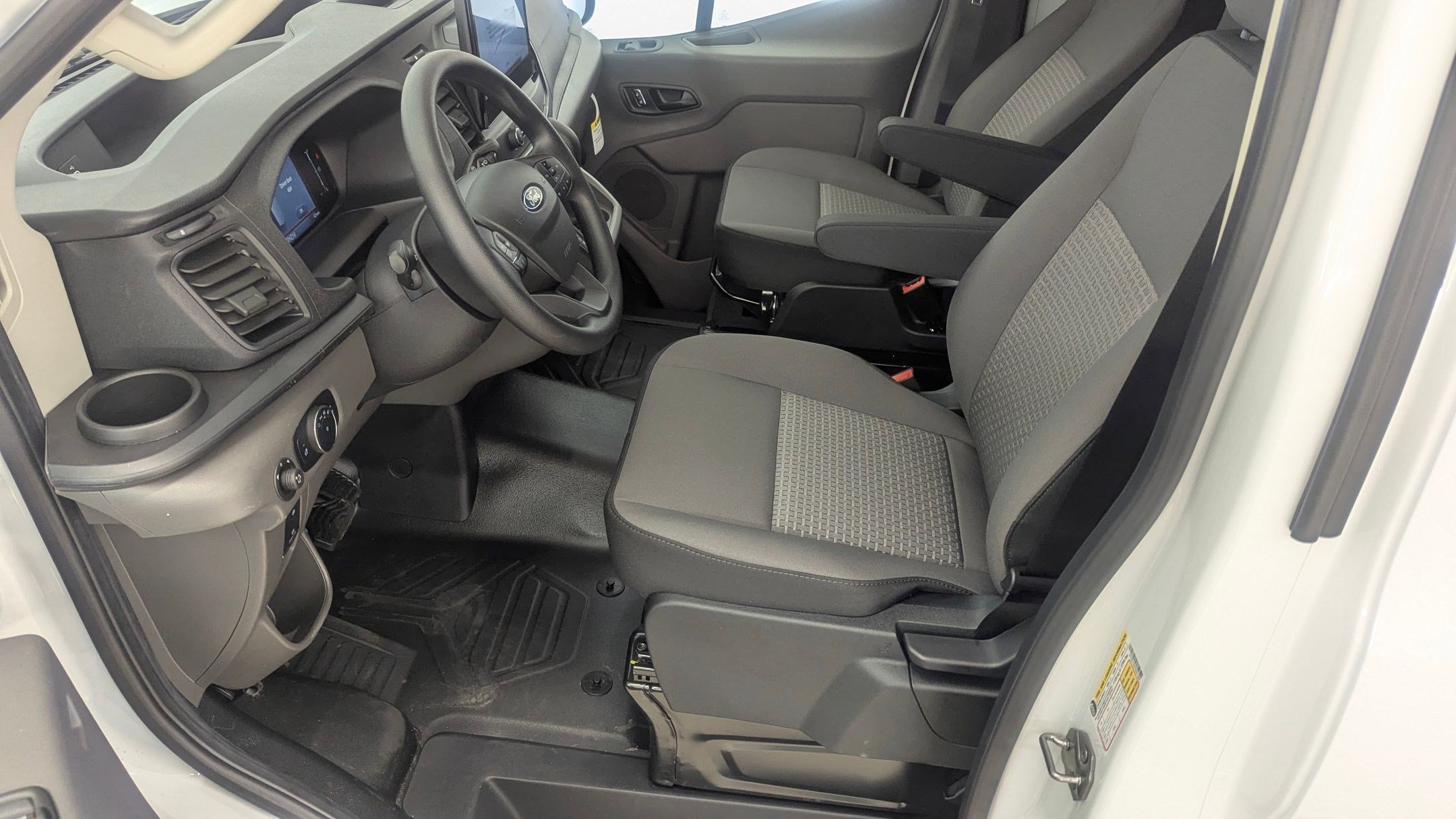 New 2026 Ford Transit 150 Low Roof image 22