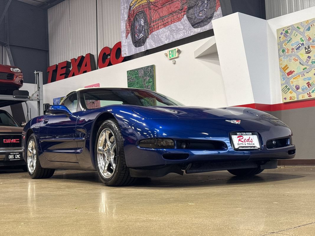 Used 2004 Chevrolet Corvette Convertible w/ Preferred Equipment Group RWD image 49