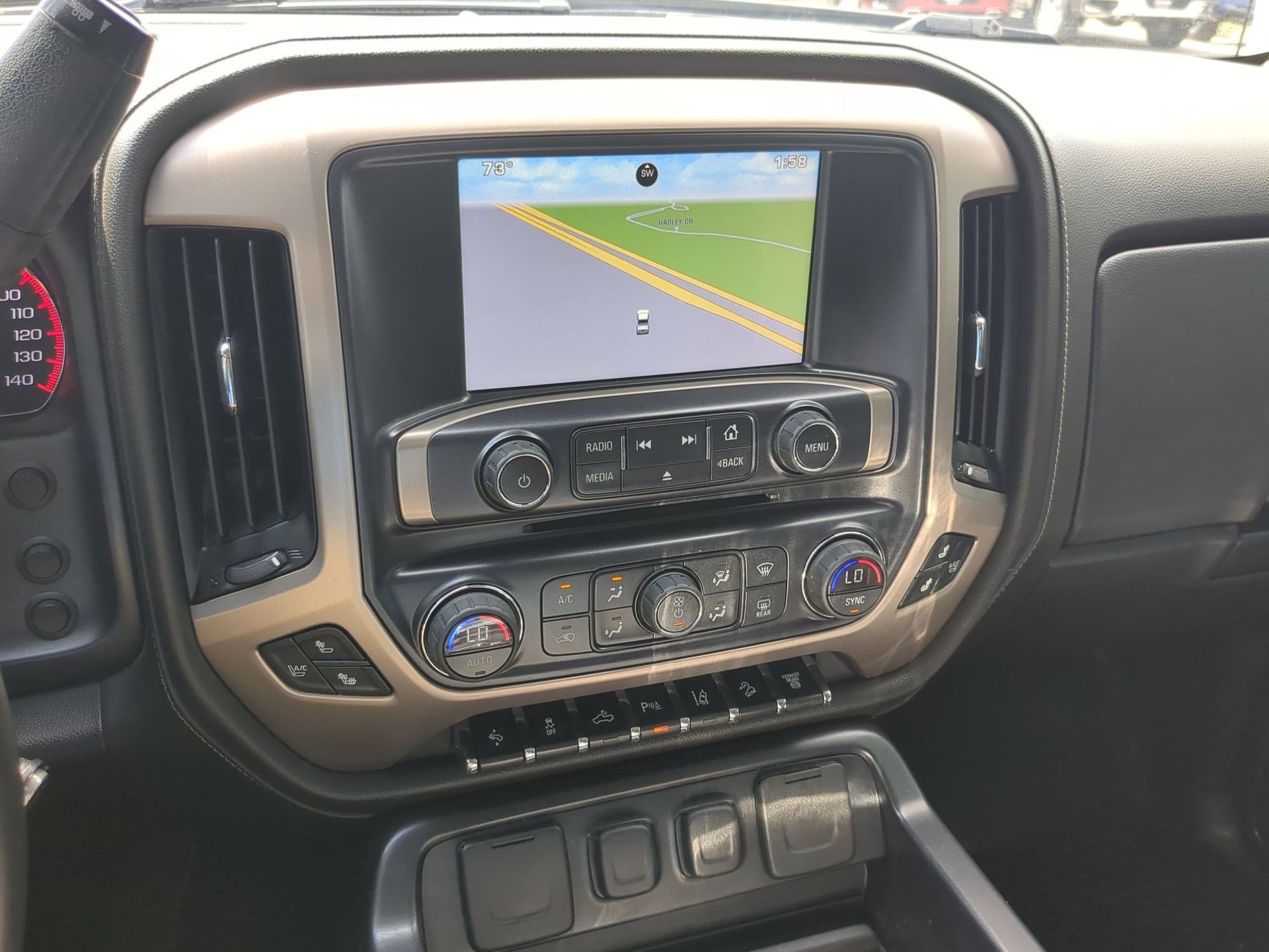 Used 2015 GMC Sierra 2500 Denali w/ Duramax Plus Package image 20