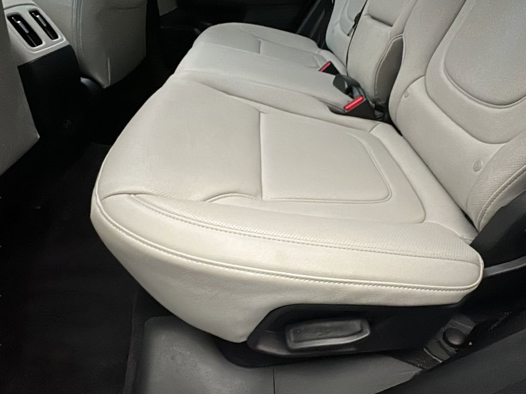 Certified 2025 Hyundai Tucson SEL image 13