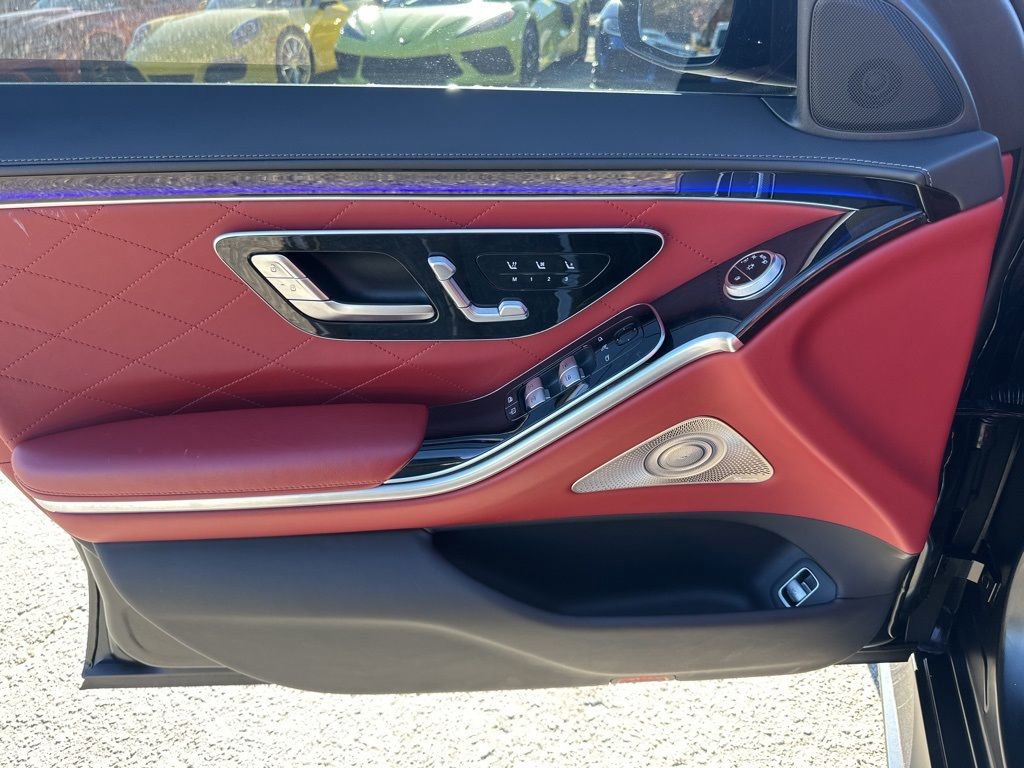 Used 2023 Mercedes-Benz S 580 4MATIC Sedan w/ AMG Line image 27