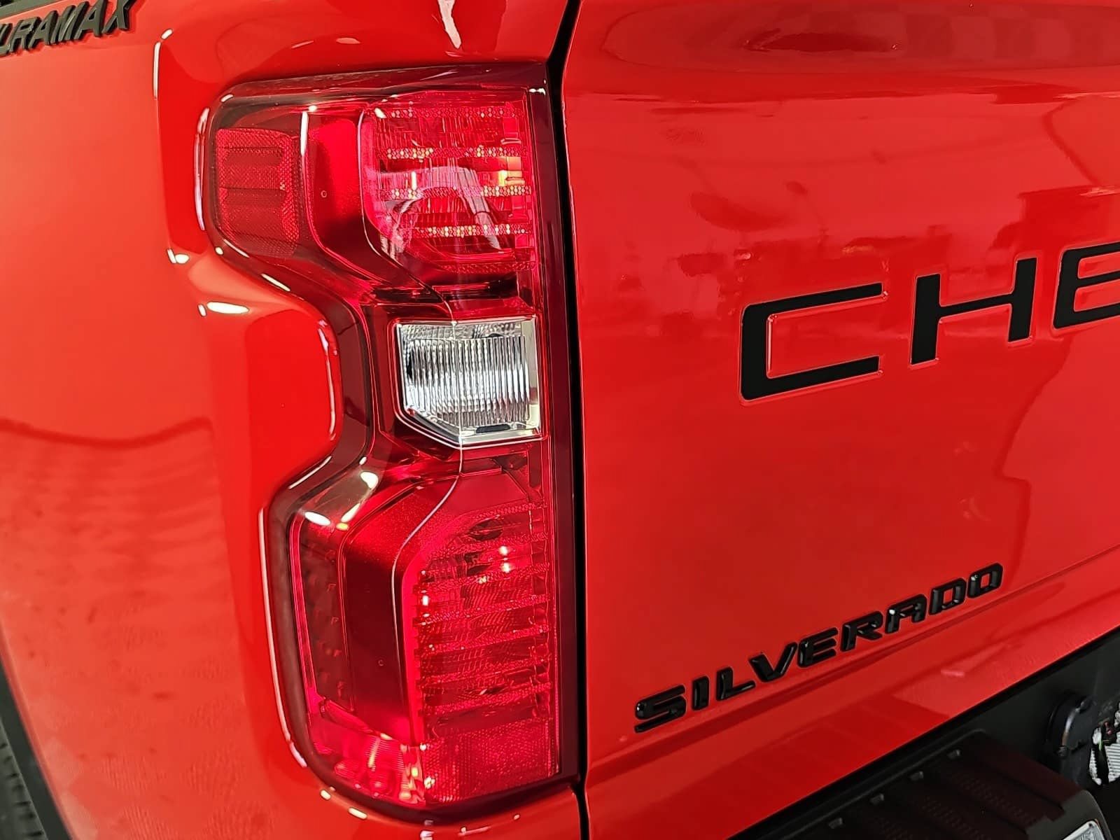 Used 2025 Chevrolet Silverado 2500 LT w/ Convenience Package RWD image 27
