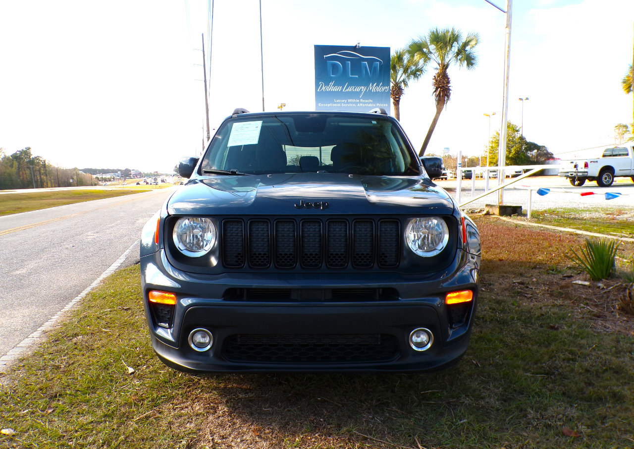 Used 2020 Jeep Renegade Altitude image 3