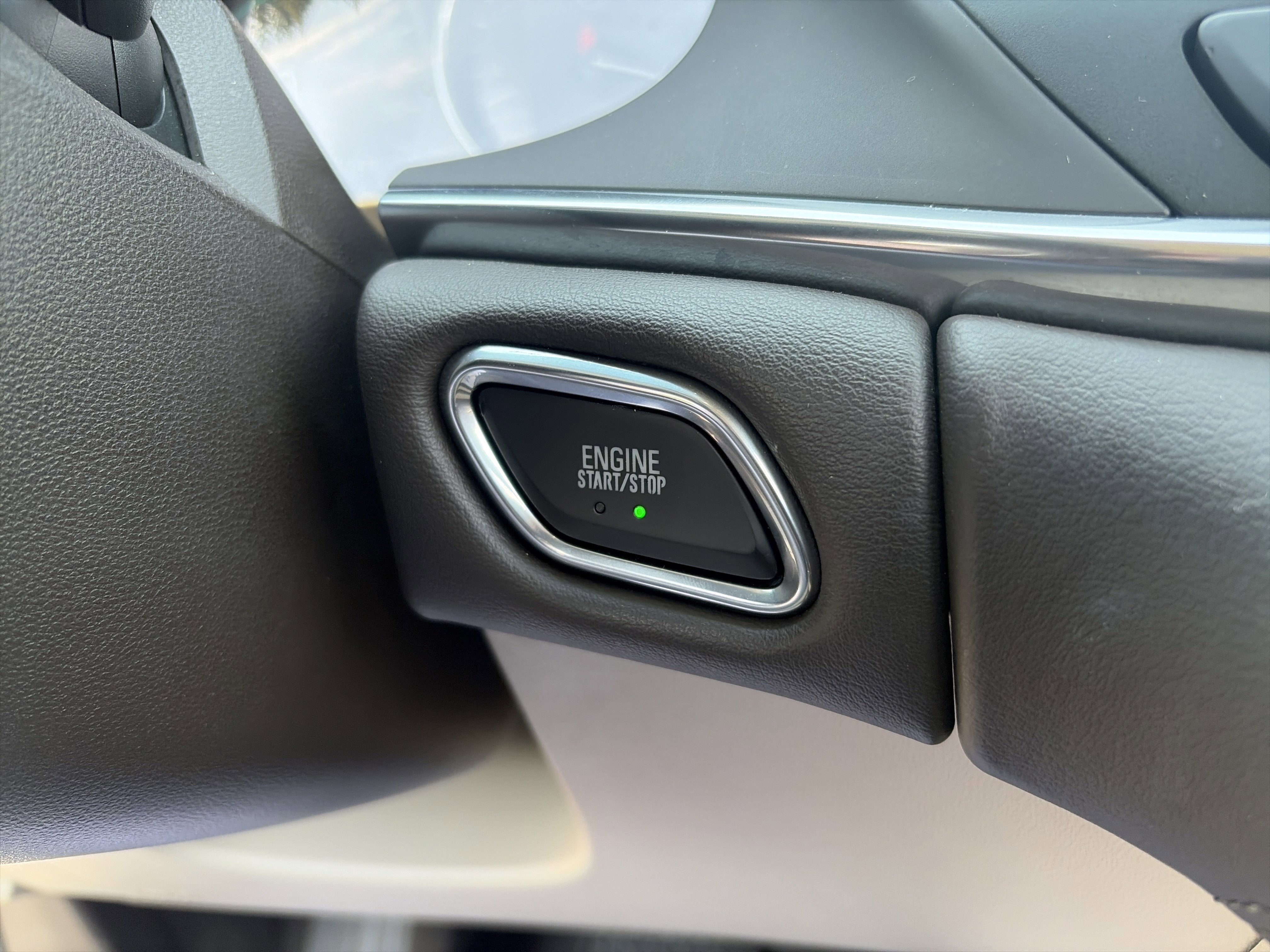 Used 2017 Buick LaCrosse Premium image 48