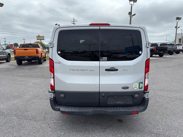 Used 2017 Ford Transit 350 XLT RWD image 6