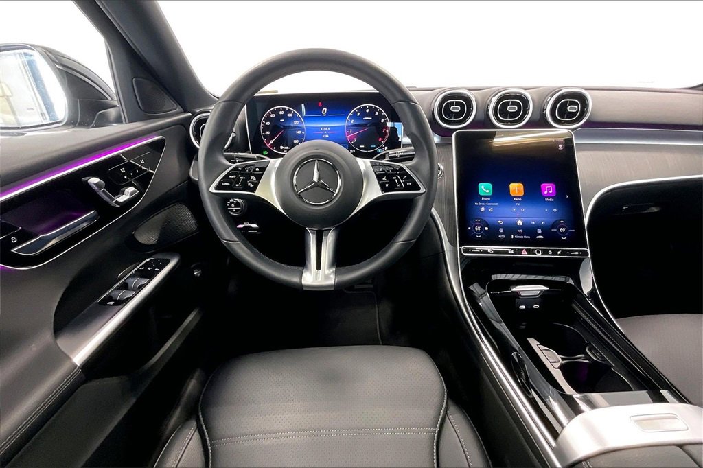 Used 2025 Mercedes-Benz C 300 Sedan image 5