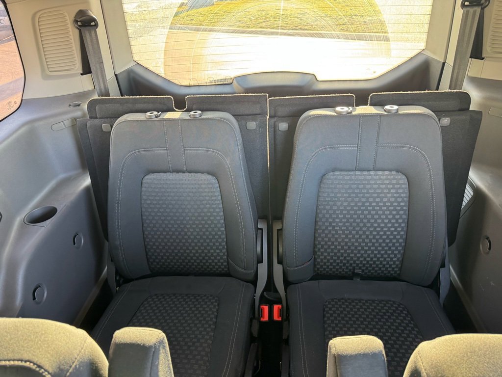 Used 2021 Ford Transit Connect XLT w/ Trailer Tow Package image 11