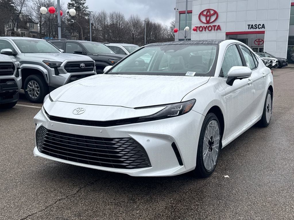 New 2026 Toyota Camry XLE image 3