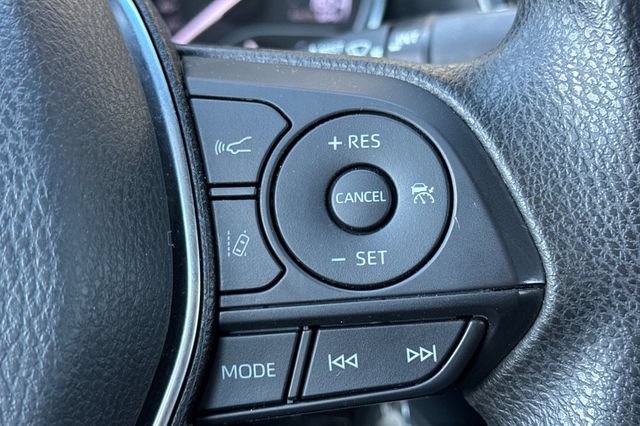 Used 2019 Toyota Camry LE FWD image 36