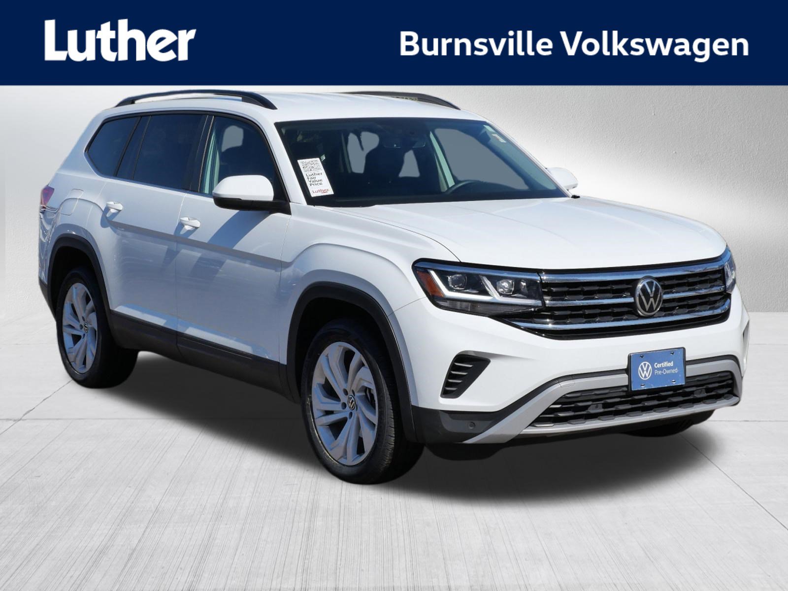 Certified 2021 Volkswagen Atlas SE w/ Towing Package image 1
