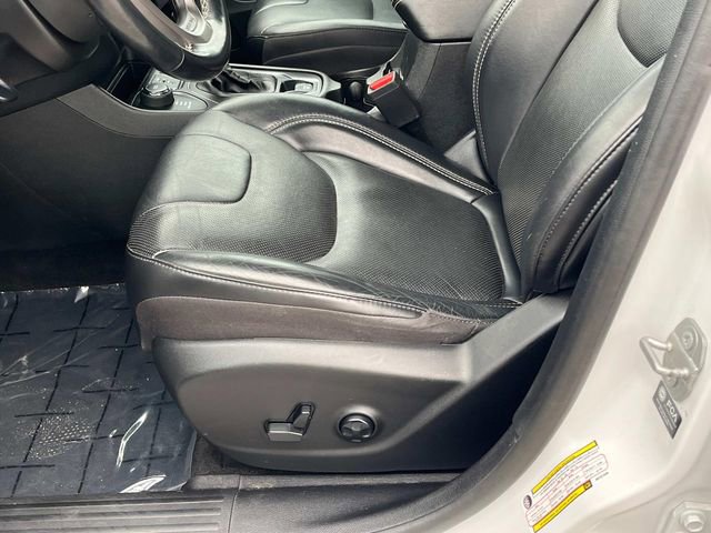 Used 2021 Jeep Cherokee Latitude Lux 80th Anniv w/ Quick Order Package 26U 80TH image 15