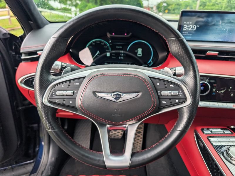 Used 2024 Genesis GV70 3.5T Sport w/ Sport Prestige Package AWD/4WD image 22