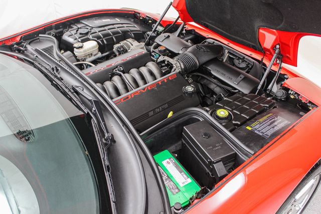 Used 2000 Chevrolet Corvette Convertible w/ Memory Pkg RWD image 13